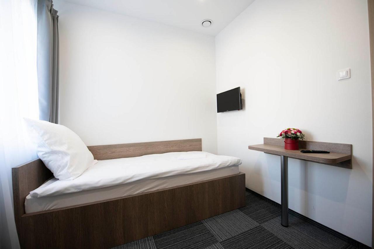 Hostel Sms Free Parking Bydgoszcz Dış mekan fotoğraf